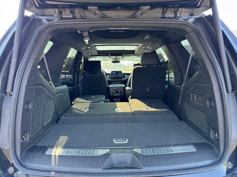 Used 2023 Chevrolet Tahoe High Country w/ Advanced Technology Package AWD/4WD image 6
