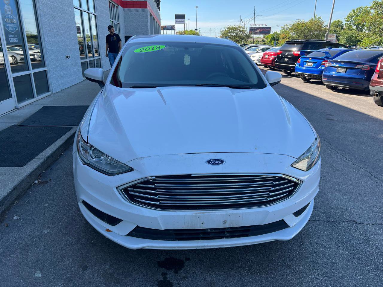 Used 2018 Ford Fusion SE FWD image 8
