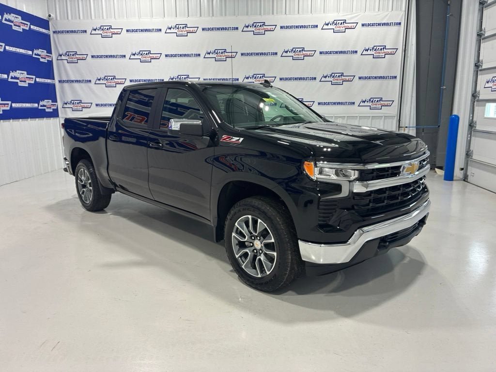 New 2026 Chevrolet Silverado 1500 LT AWD/4WD image 11