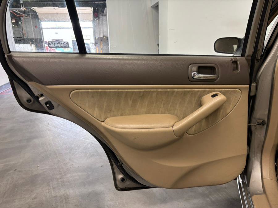 Used 2005 Honda Civic LX Special Edition image 30