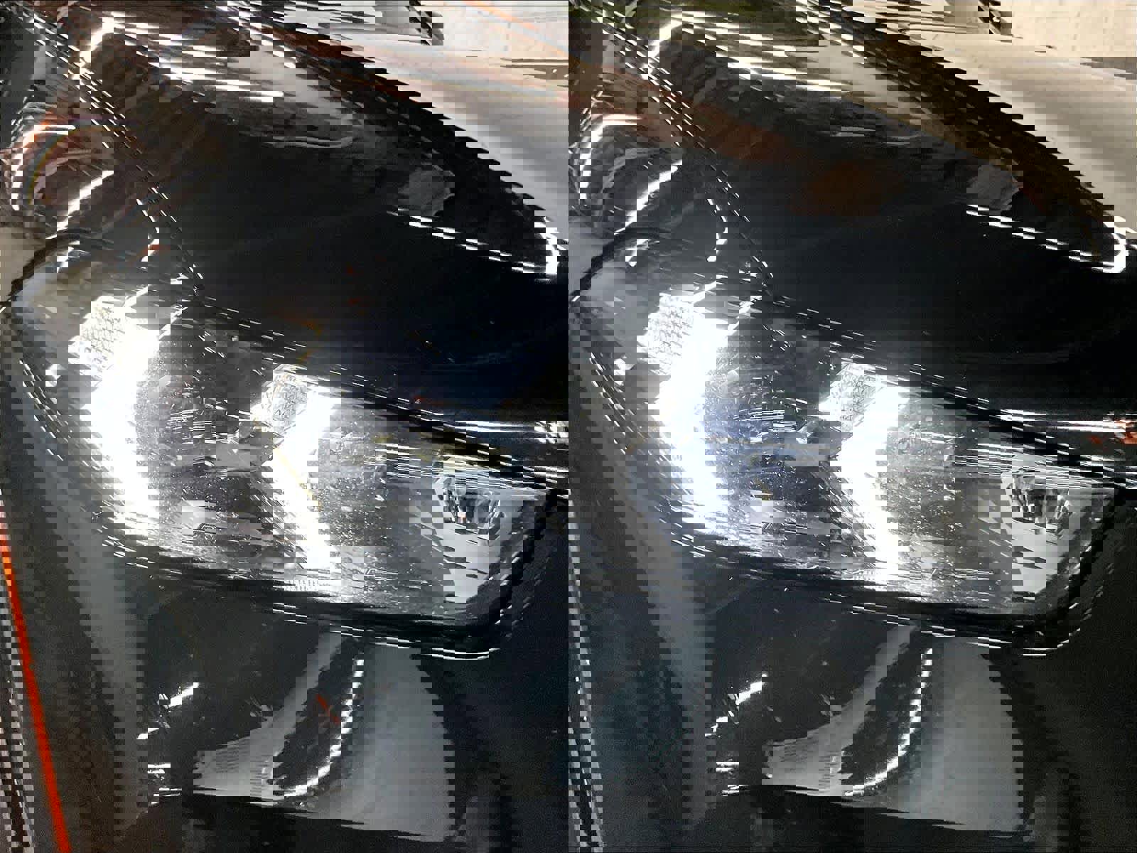 Used 2024 BMW X5 xDrive40i w/ Executive Package image 29