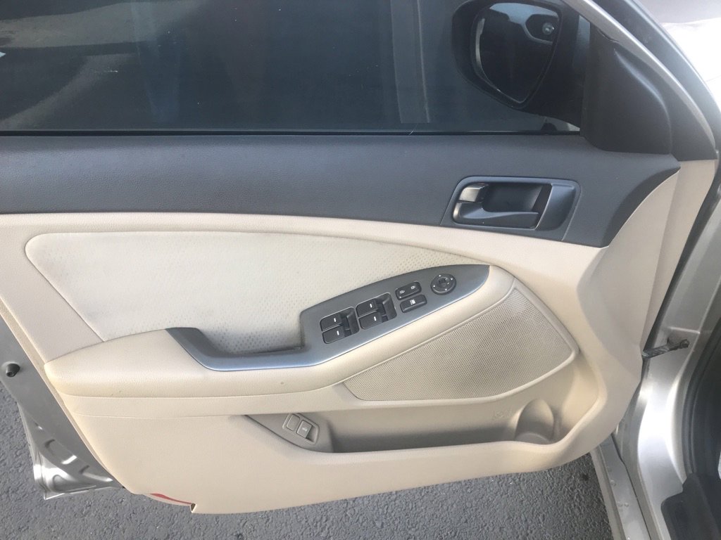 Used 2014 Kia Optima LX image 8