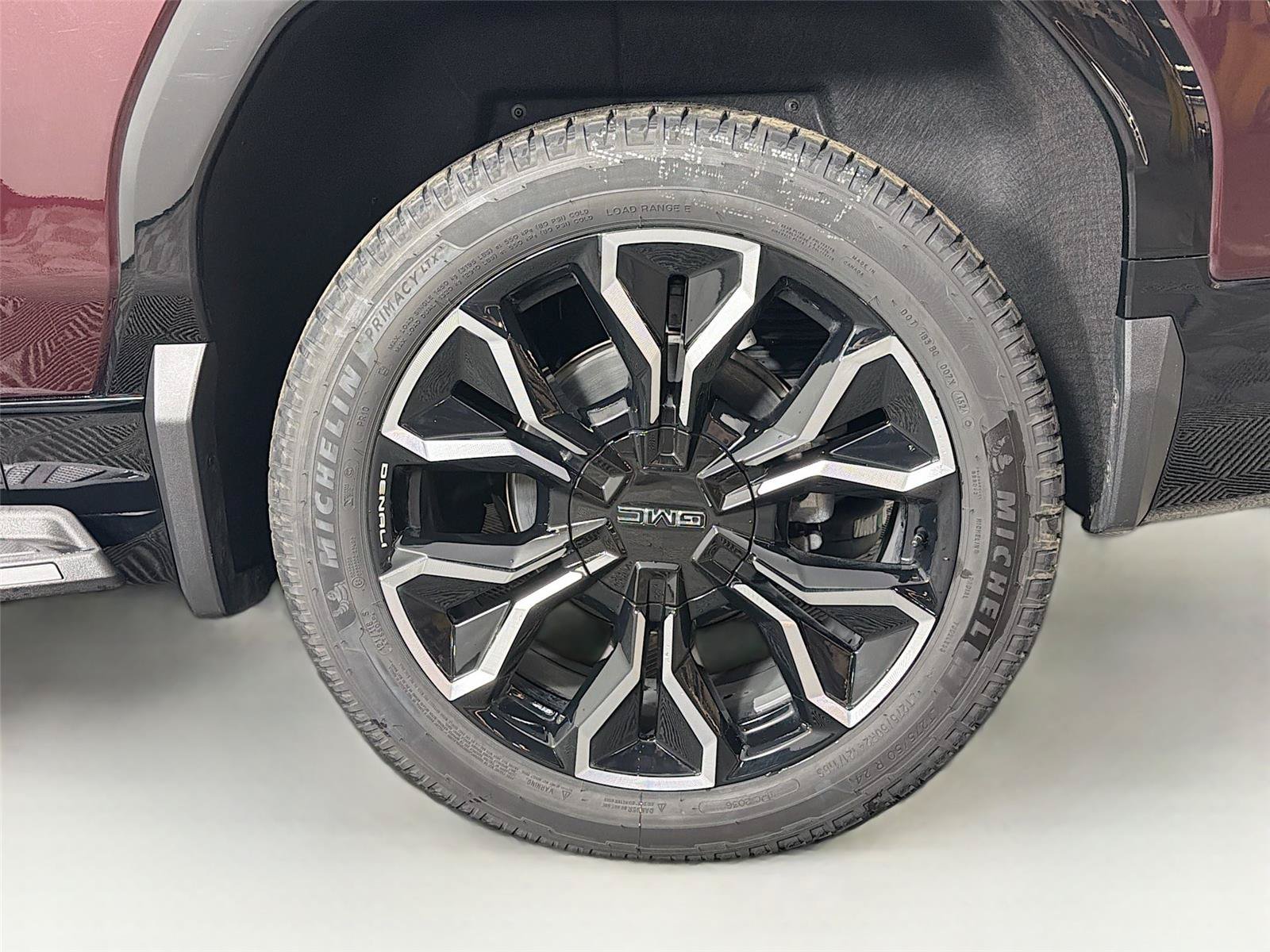 New 2025 GMC Sierra EV Denali AWD/4WD image 33