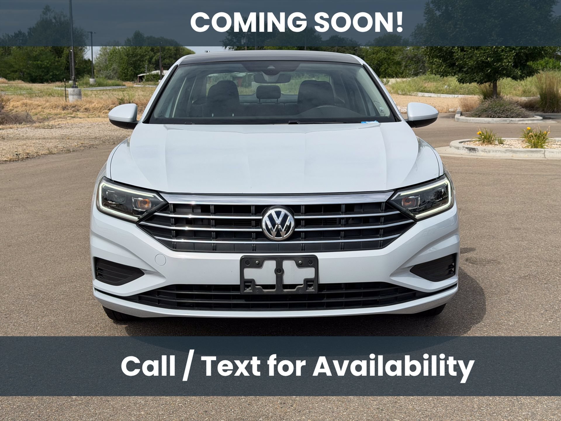 Used 2019 Volkswagen Jetta SEL FWD image 2