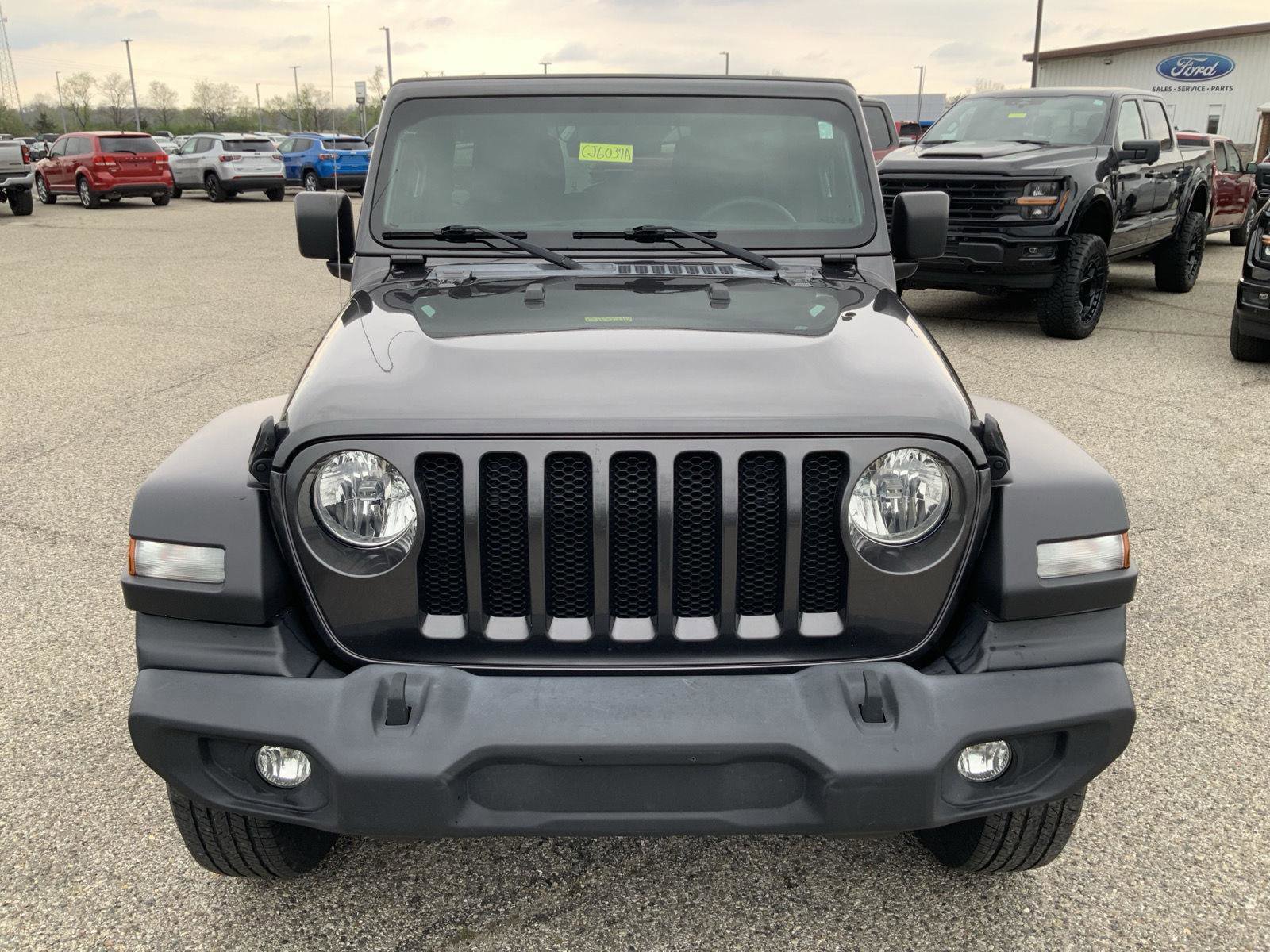 Used 2020 Jeep Wrangler Unlimited Sport image 3