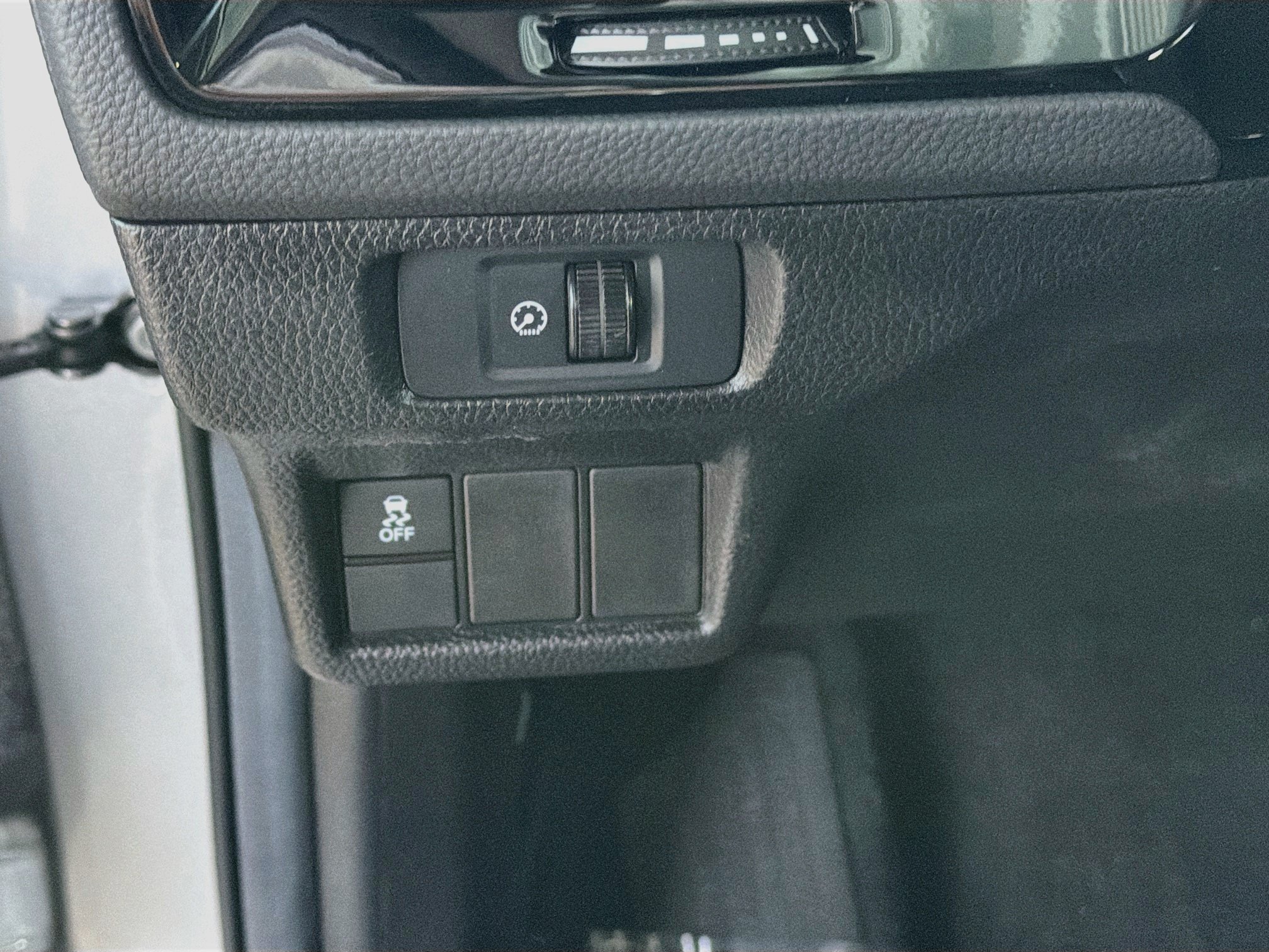 Used 2025 Honda Civic LX image 16
