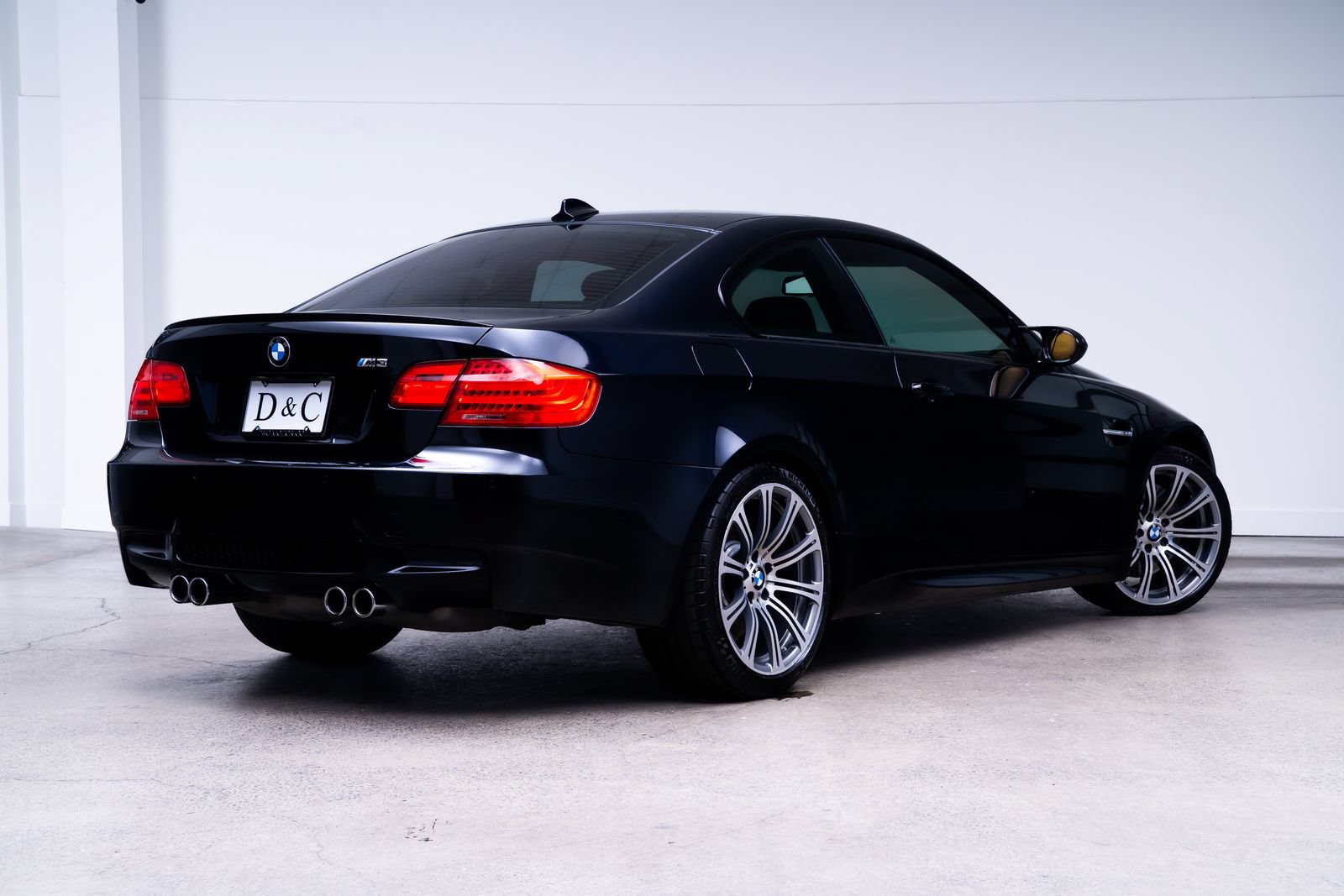 Used 2011 BMW M3 Coupe RWD image 7
