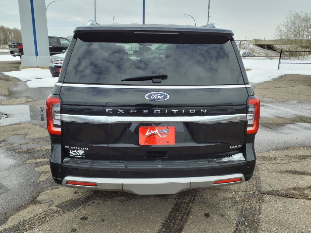 Certified 2022 Ford Expedition Max Platinum AWD/4WD image 4