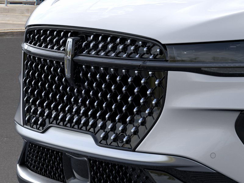 New 2026 Lincoln Nautilus Premier image 17