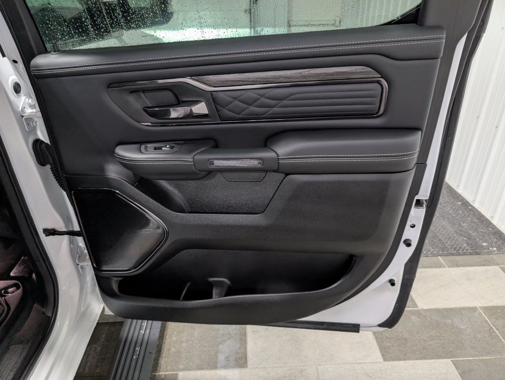 Used 2026 RAM 1500 Limited AWD/4WD image 29