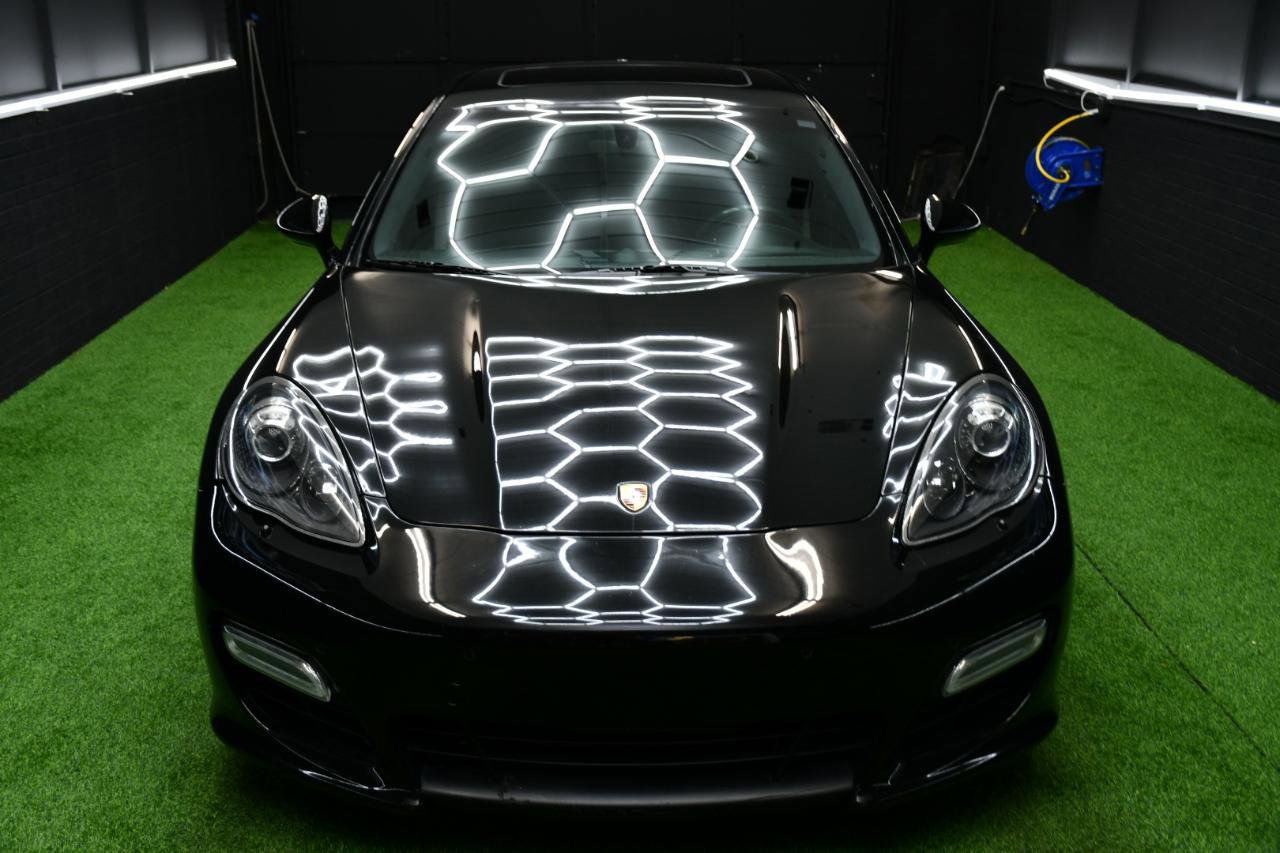 Used 2013 Porsche Panamera GTS image 6