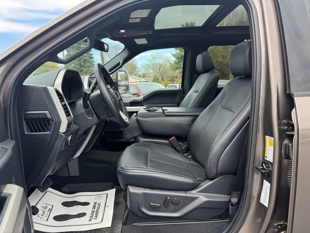 Certified 2022 Ford F350 Lariat w/ Lariat Ultimate Package image 12