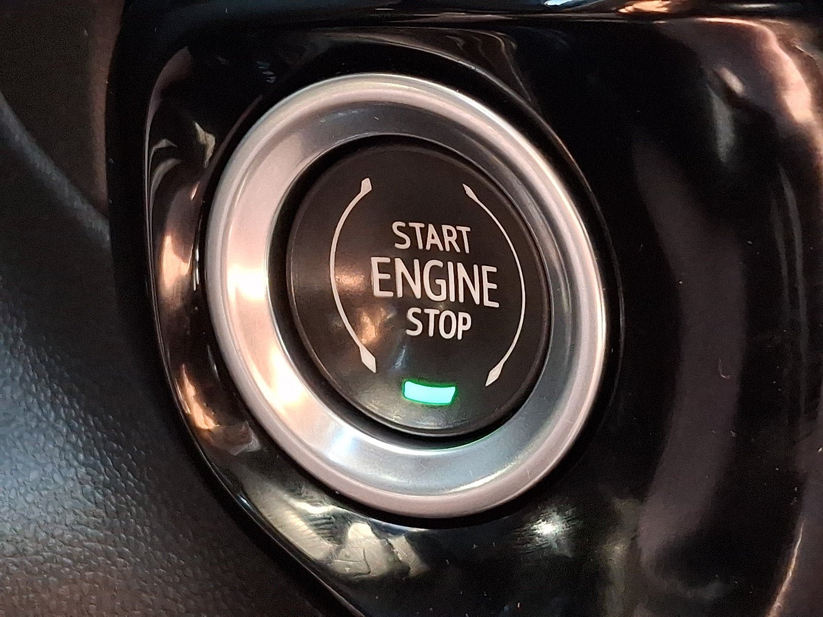 Used 2023 Chevrolet Silverado 1500 RST AWD/4WD image 21