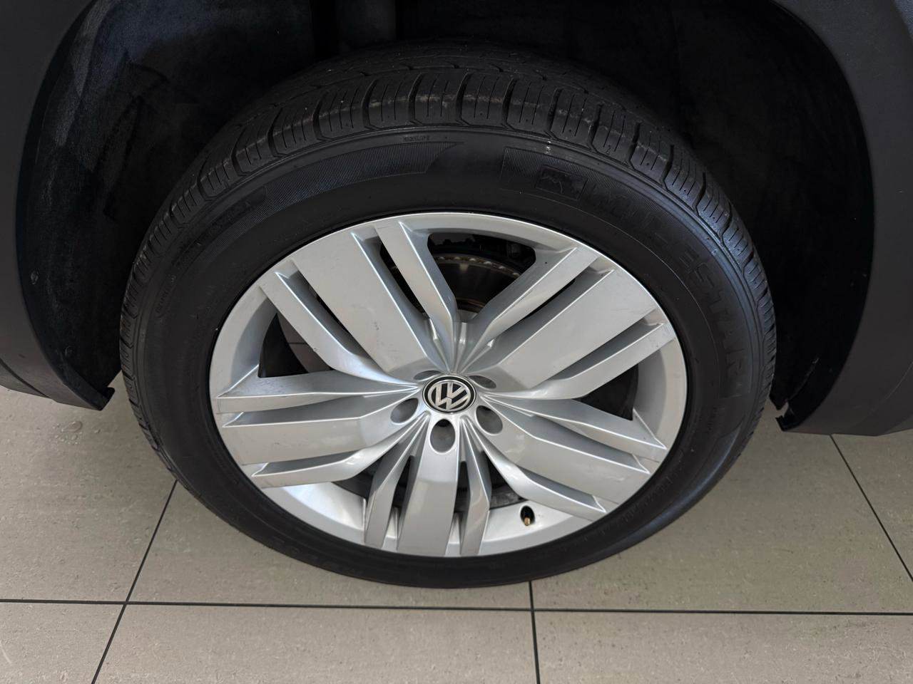 Used 2018 Volkswagen Atlas SE image 32