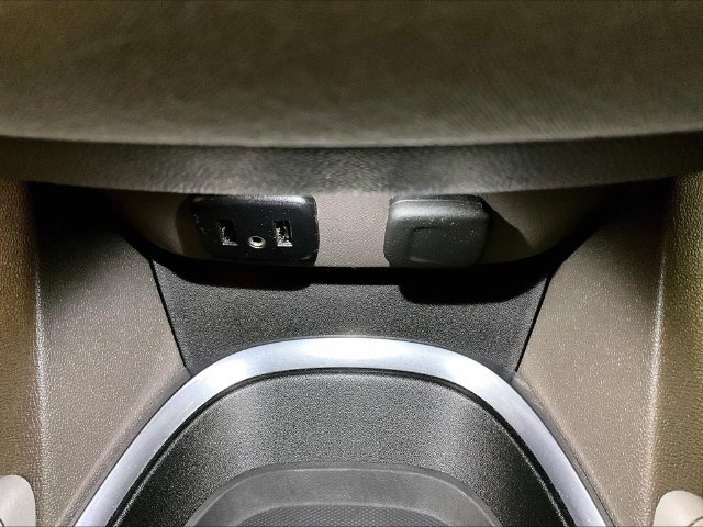 Used 2018 Chevrolet Malibu LT FWD image 31