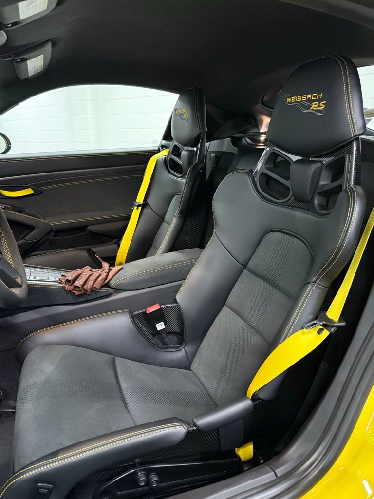 Used 2024 Porsche 718 Cayman GT4 RS RWD image 16