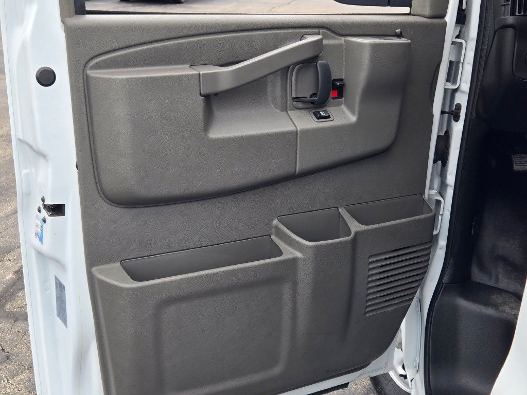 Certified 2024 GMC Savana 2500 w/ Driver Convenience Package RWD image 13