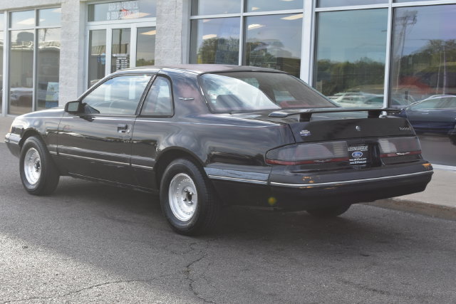 Used 1987 Ford Thunderbird Sport RWD image 7