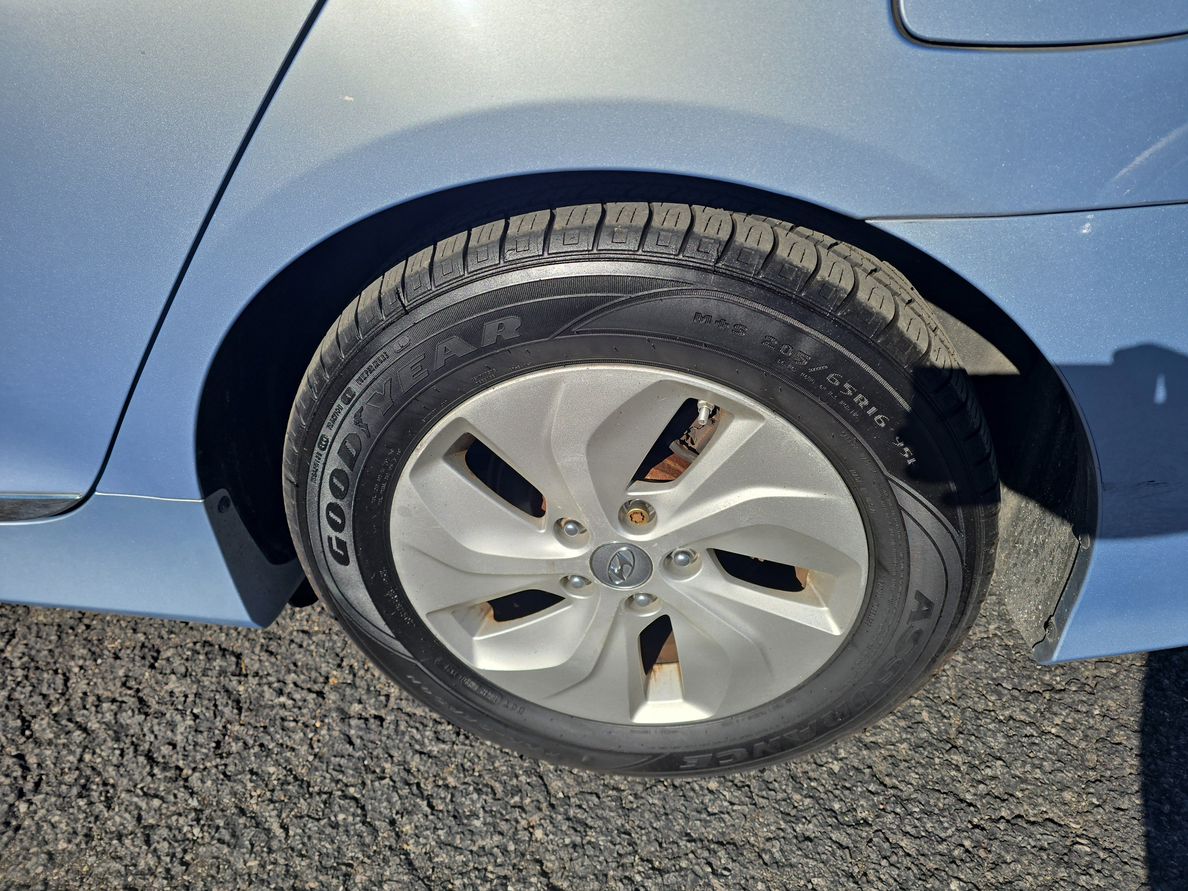 Used 2013 Hyundai Sonata Hybrid FWD image 28