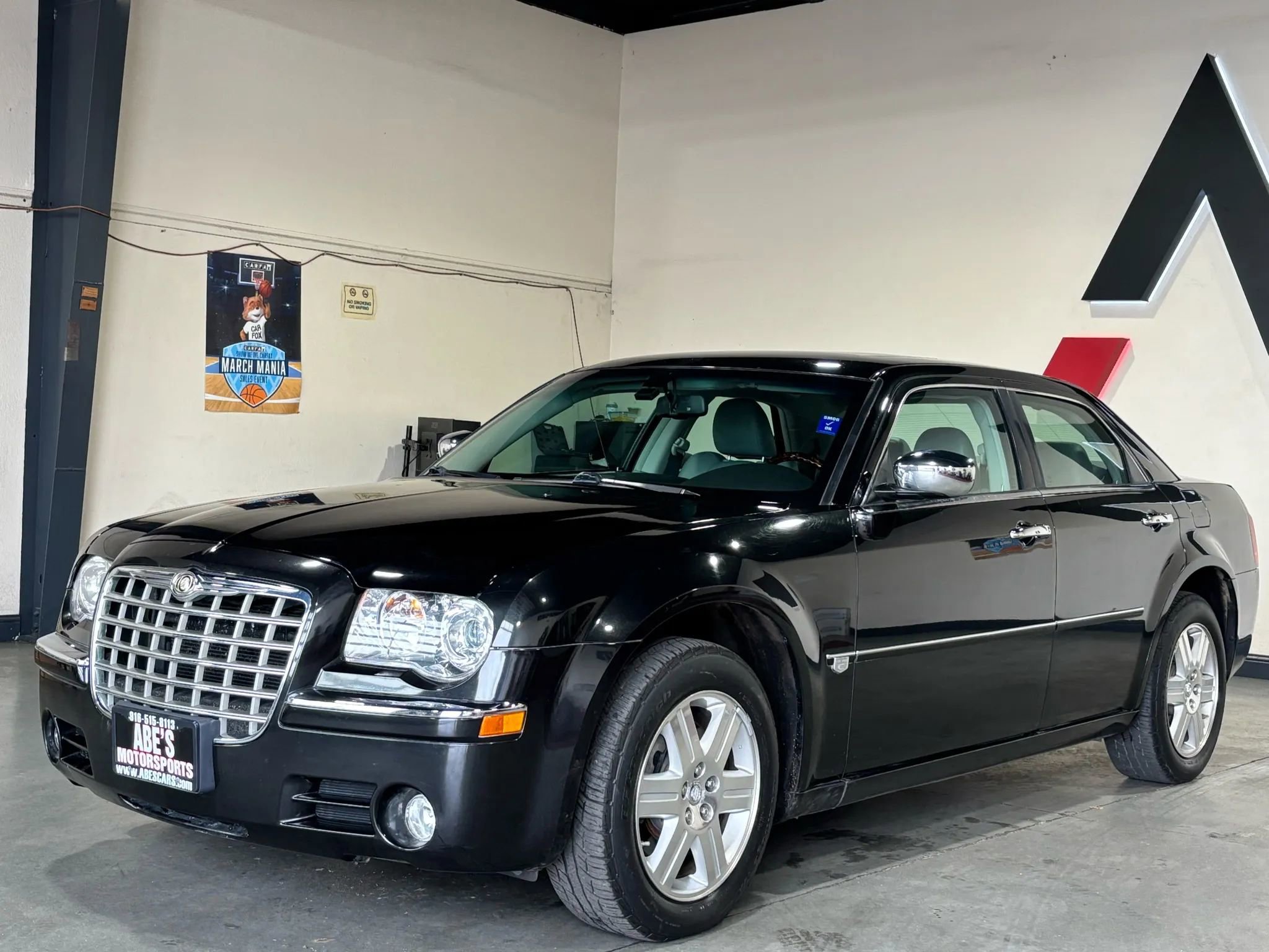 Used 2006 Chrysler 300 C image 1