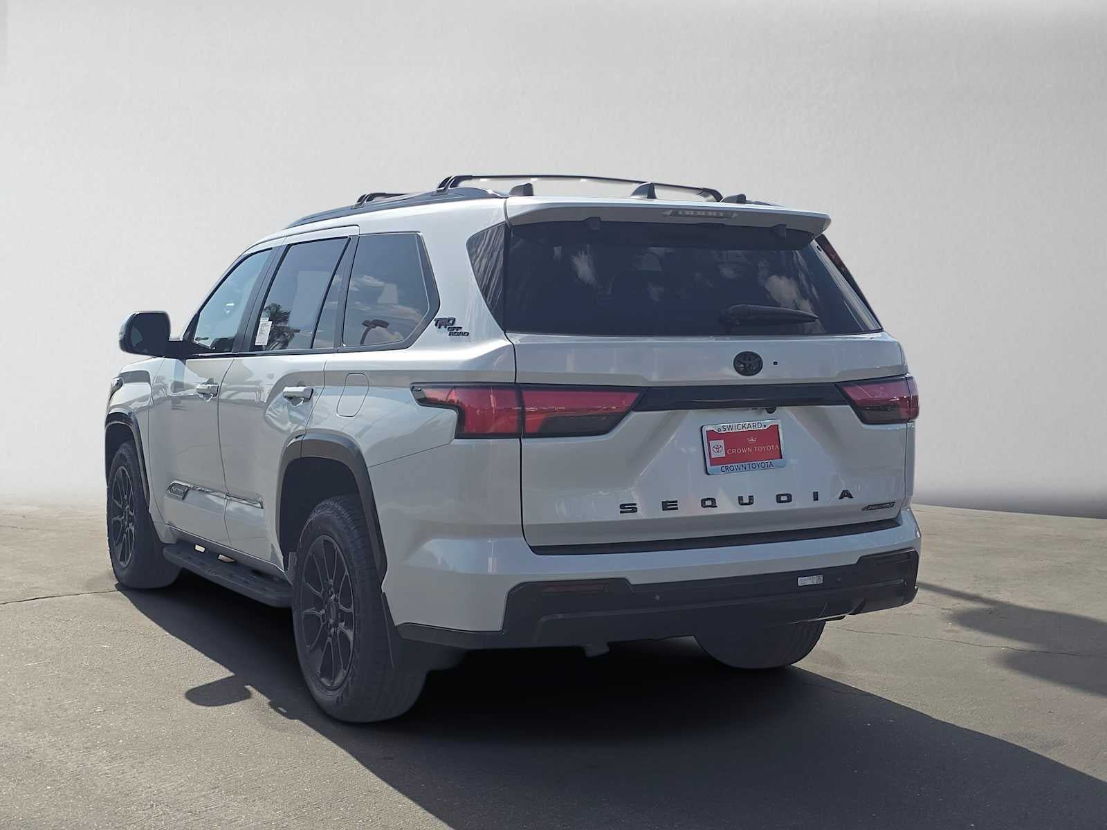New 2026 Toyota Sequoia Platinum AWD/4WD image 5