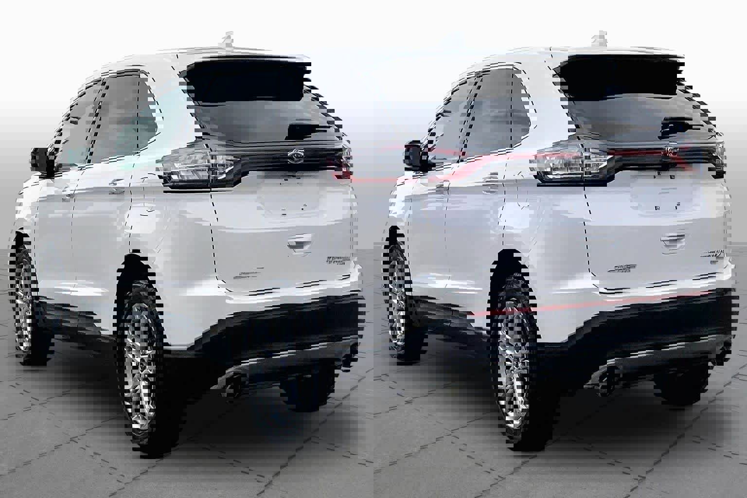 Used 2017 Ford Edge Titanium w/ Technology Package image 22