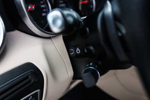 Used 2017 Mercedes-Benz GLC 300 4MATIC image 43