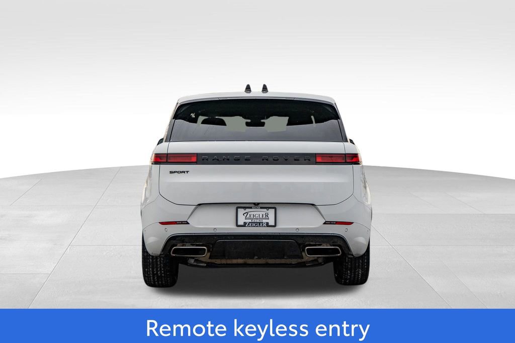 Used 2024 Land Rover Range Rover Sport Dynamic SE image 6