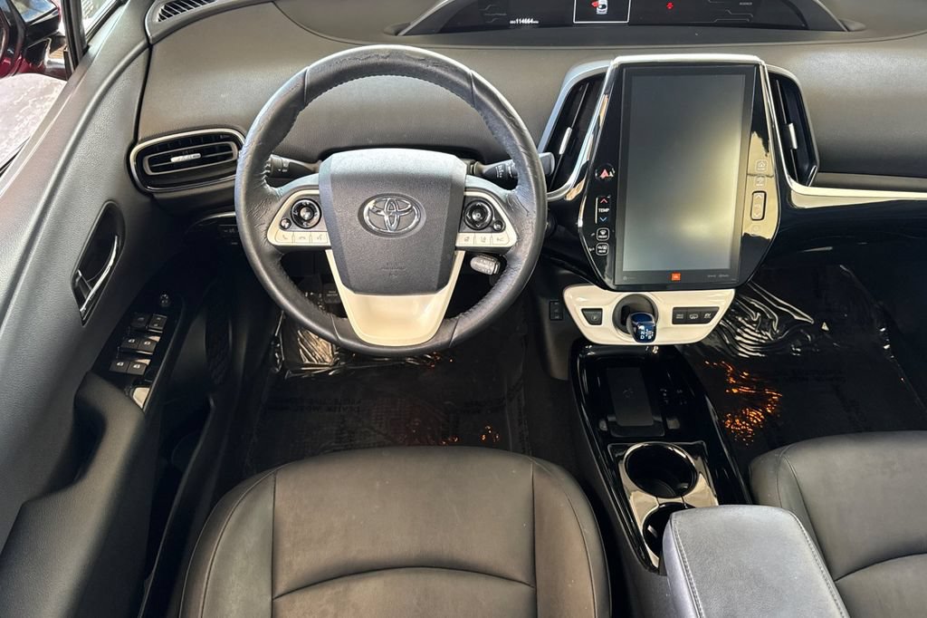 Used 2017 Toyota Prius Prime Advanced FWD image 13
