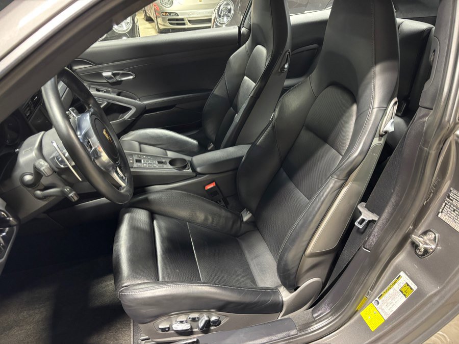 Used 2012 Porsche 911 Carrera S image 9