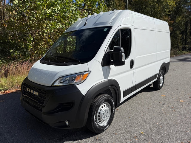 New 2026 RAM ProMaster 2500 w/ Safety Group FWD image 3
