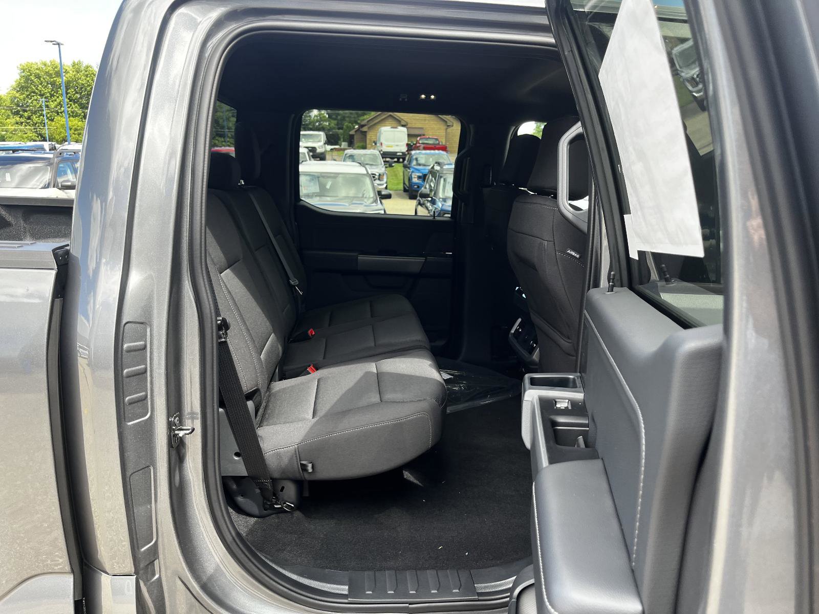 New 2025 Ford F150 XLT w/ Equipment Group 302A MID image 12