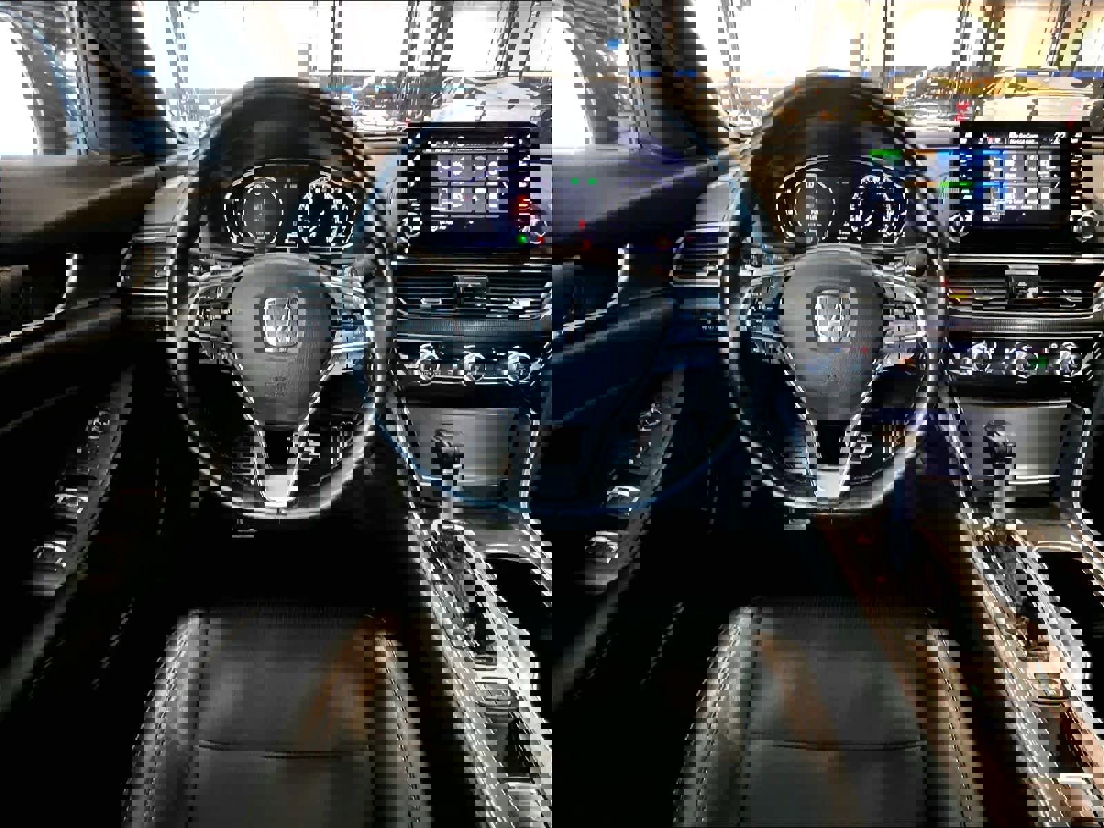 Used 2018 Honda Accord Sport image 17