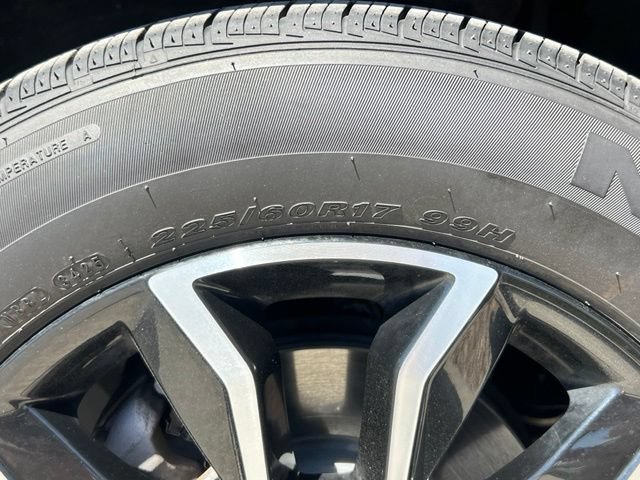 Certified 2021 Chevrolet TrailBlazer ACTIV w/ Sun and Liftgate Package AWD/4WD image 15