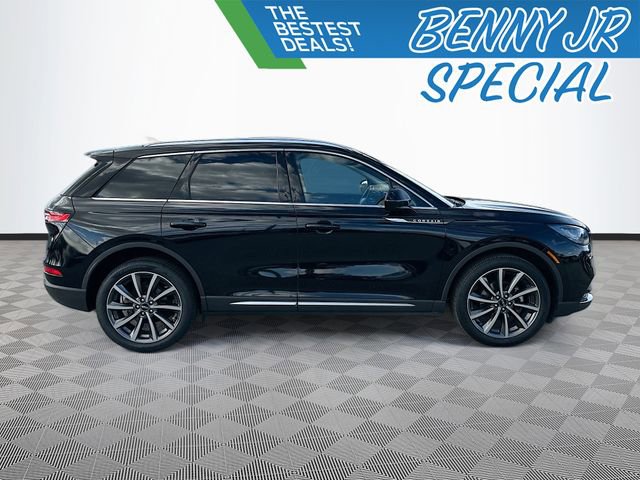 Used 2020 Lincoln Corsair Reserve w/ Beyond Blue Interior Package image 4