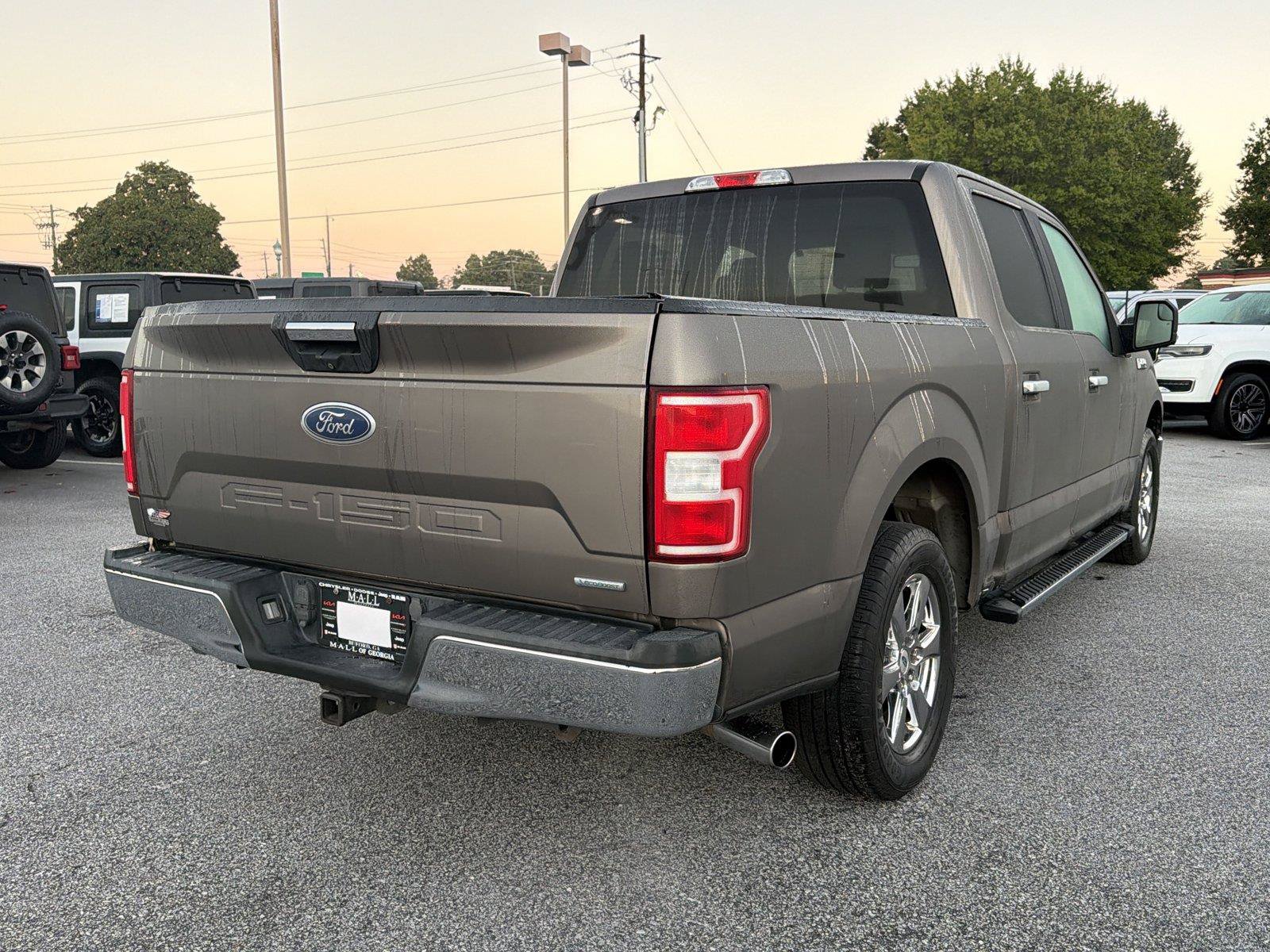 Used 2018 Ford F150 XLT w/ Equipment Group 301A Mid RWD image 4