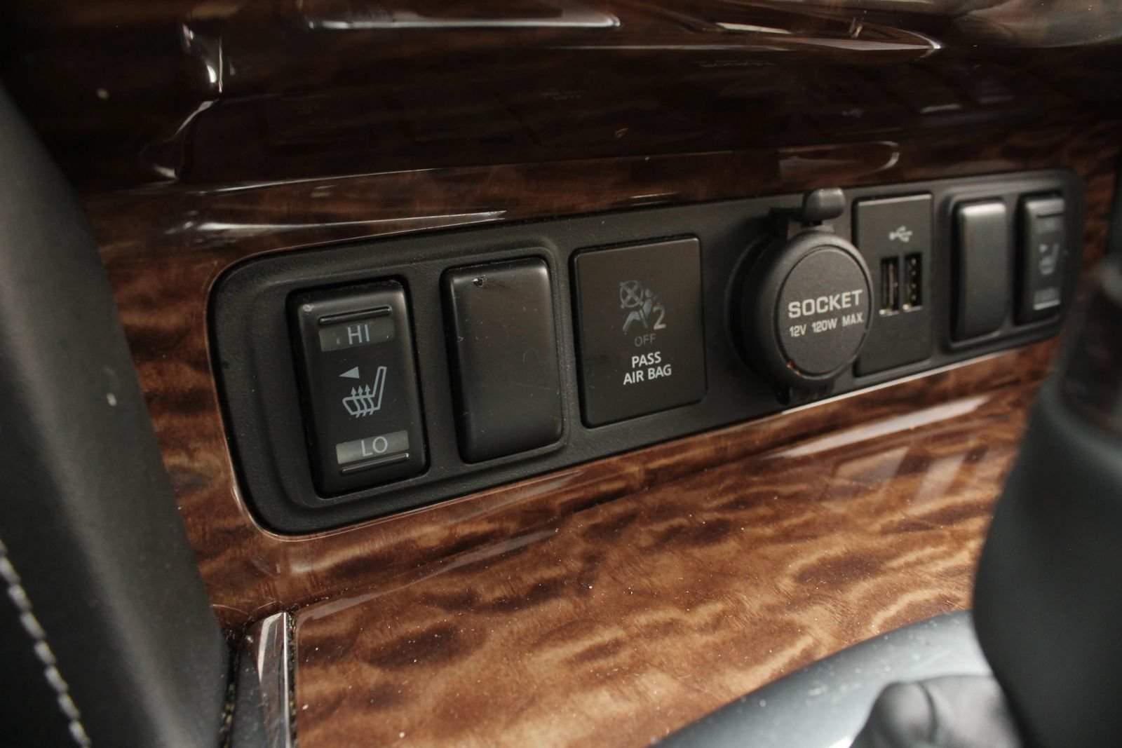 Used 2020 Nissan Armada SL w/ Premium Package RWD image 25