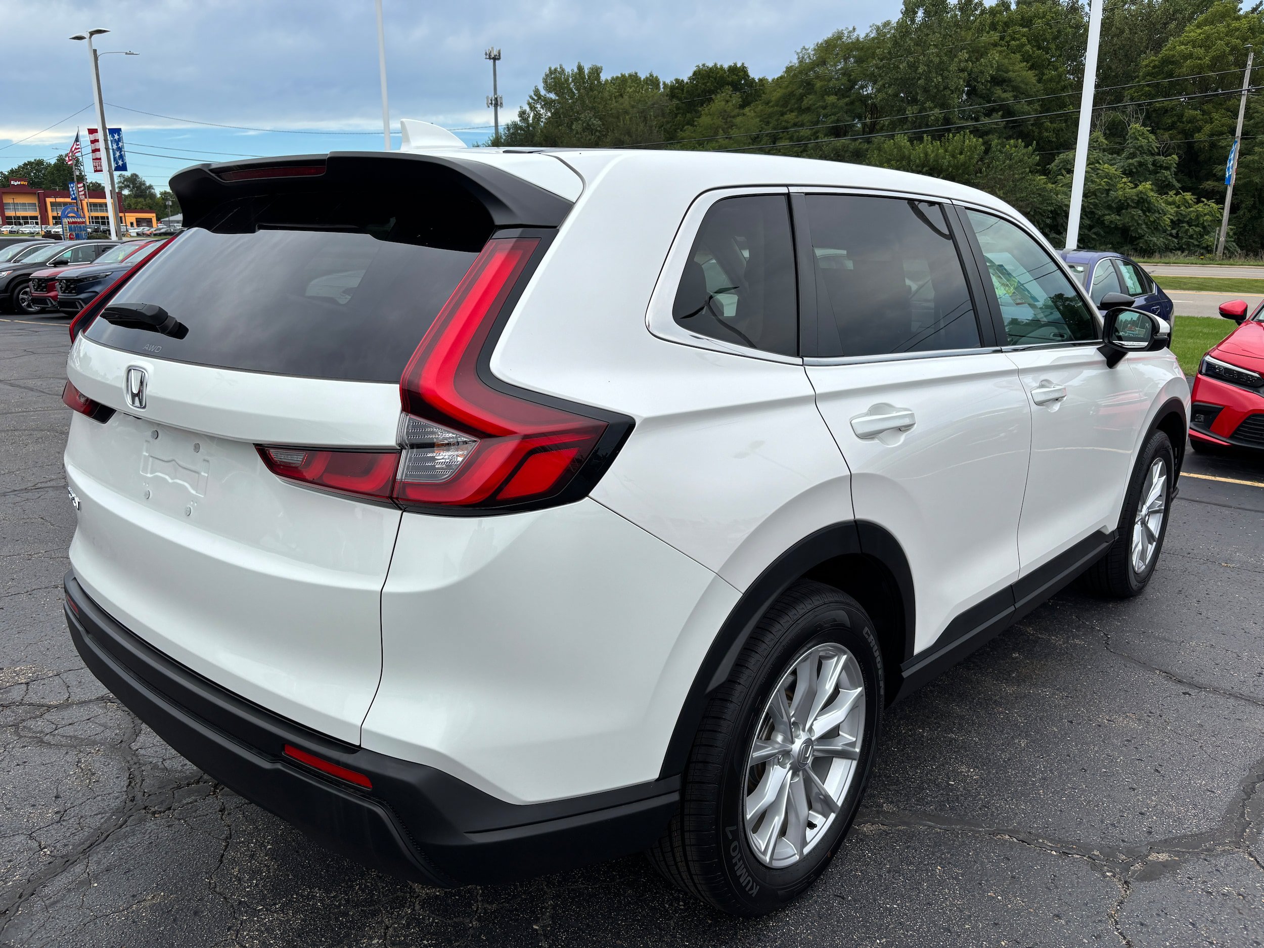 Certified 2024 Honda CR-V EX image 6