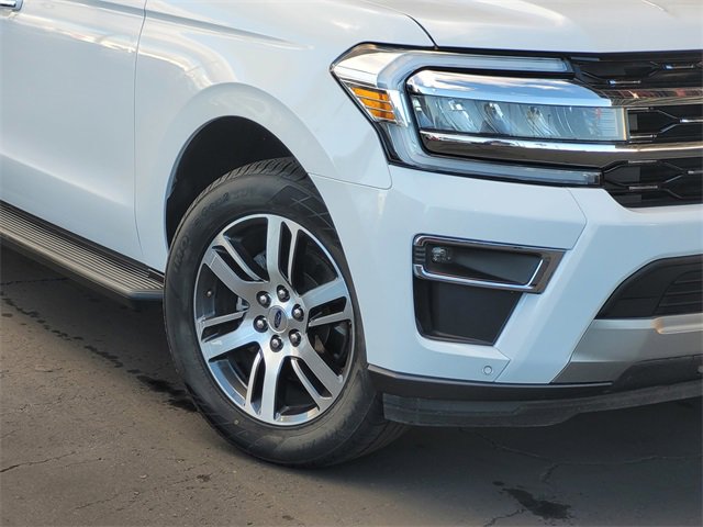 Used 2024 Ford Expedition Max Limited image 3