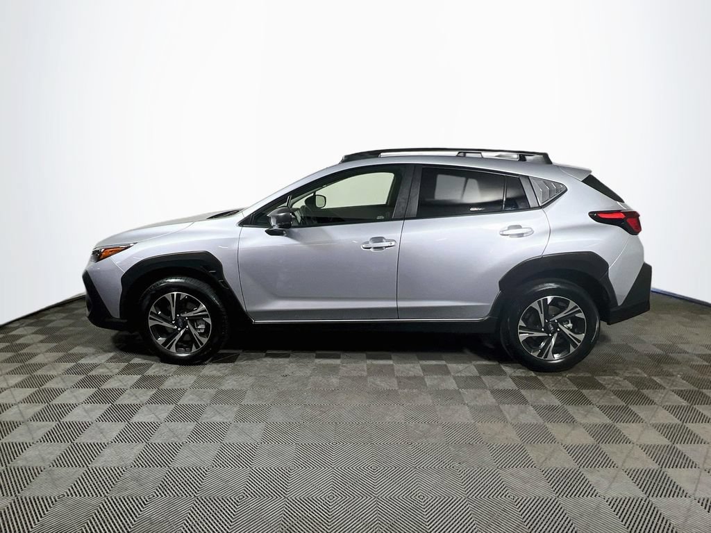 Used 2025 Subaru Crosstrek 2.5i Premium w/ Crosstrek Mirror Package AWD/4WD image 4