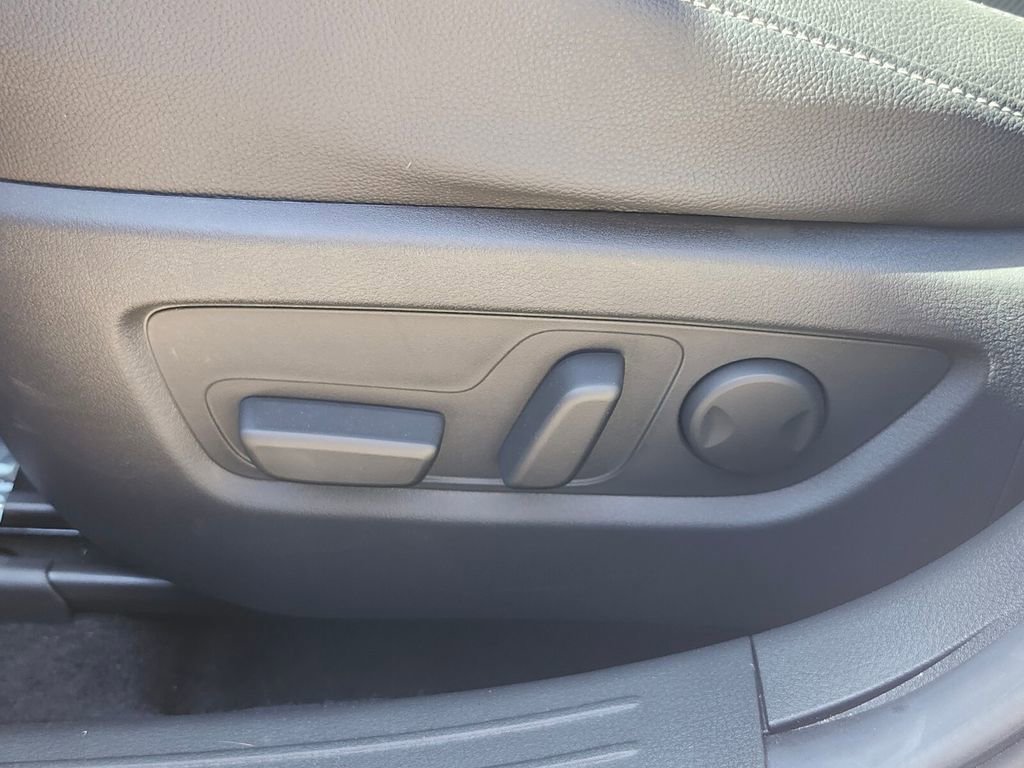 Used 2024 MAZDA CX-50 AWD 2.5 S w/ Weather Package image 12