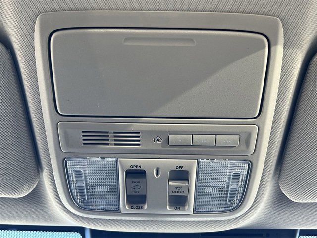 Used 2022 Honda CR-V Touring image 24