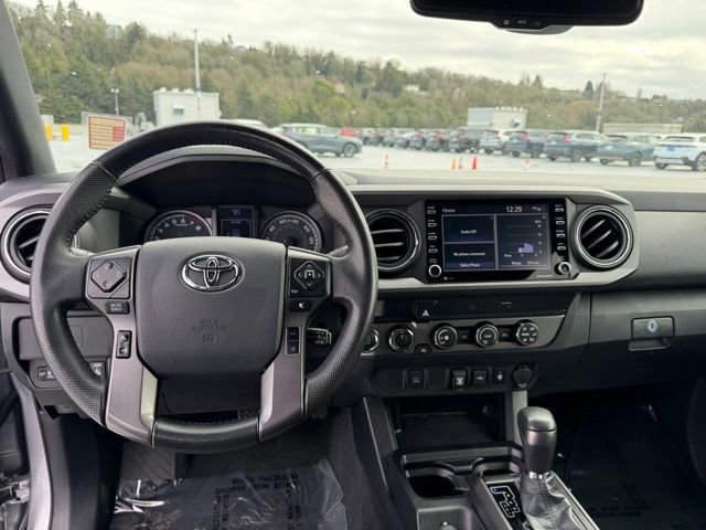 Certified 2020 Toyota Tacoma TRD Off-Road image 16