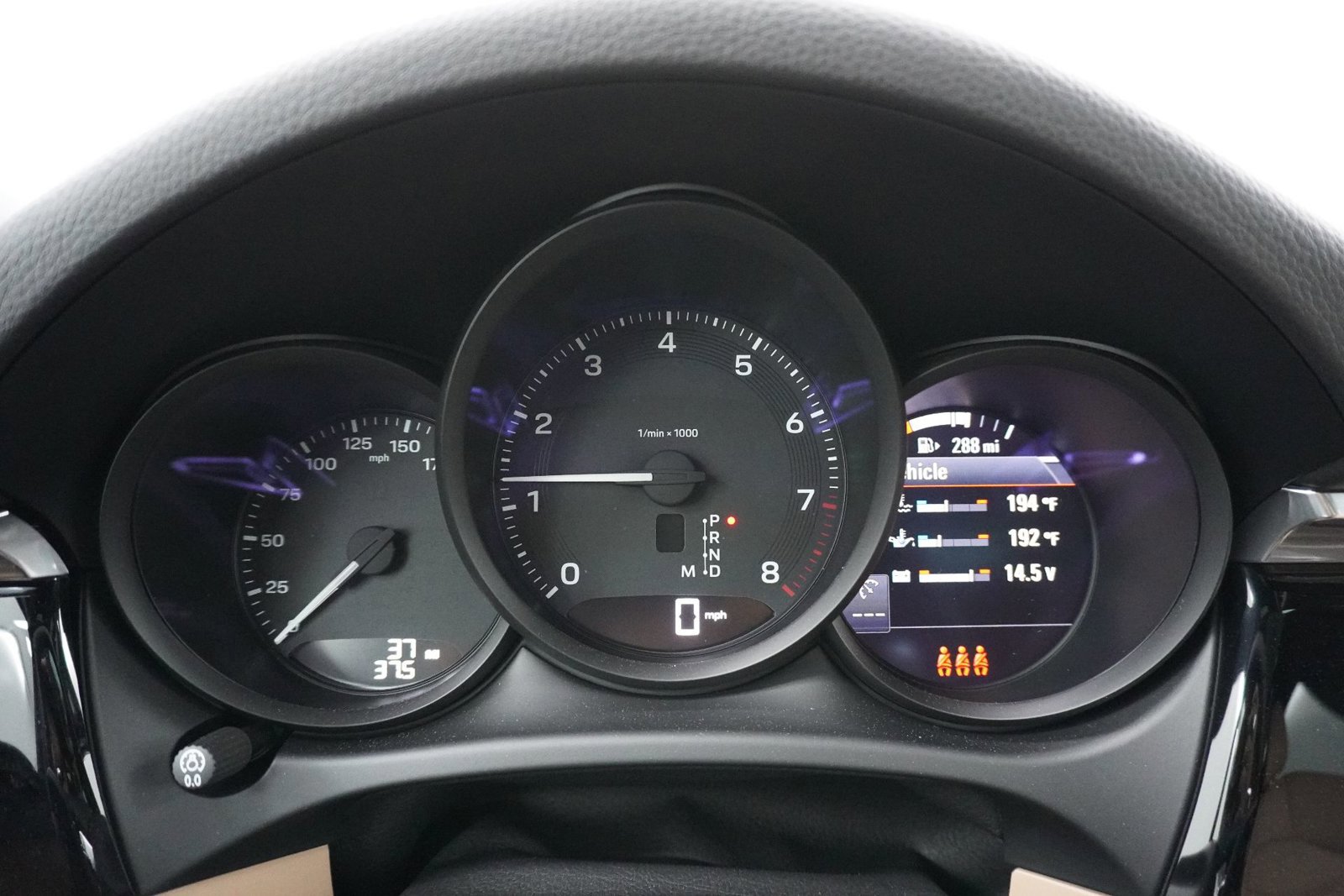 New 2026 Porsche Macan image 19