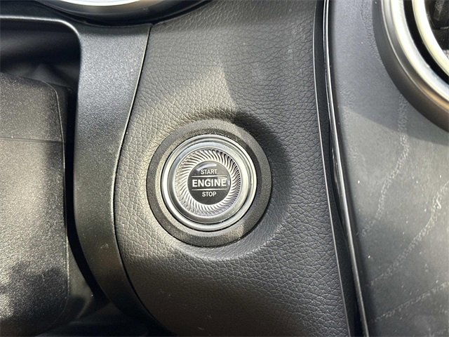Used 2023 Mercedes-Benz GLC 300 4MATIC Coupe image 27