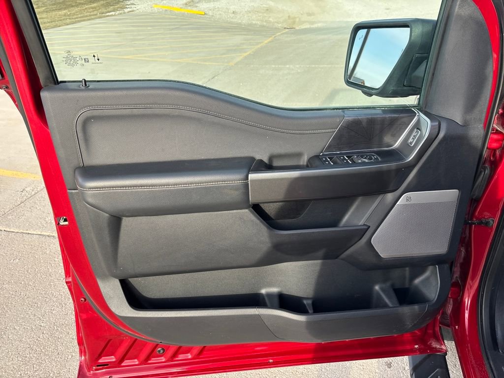 Used 2022 Ford F150 XLT w/ Equipment Group 302A High image 17