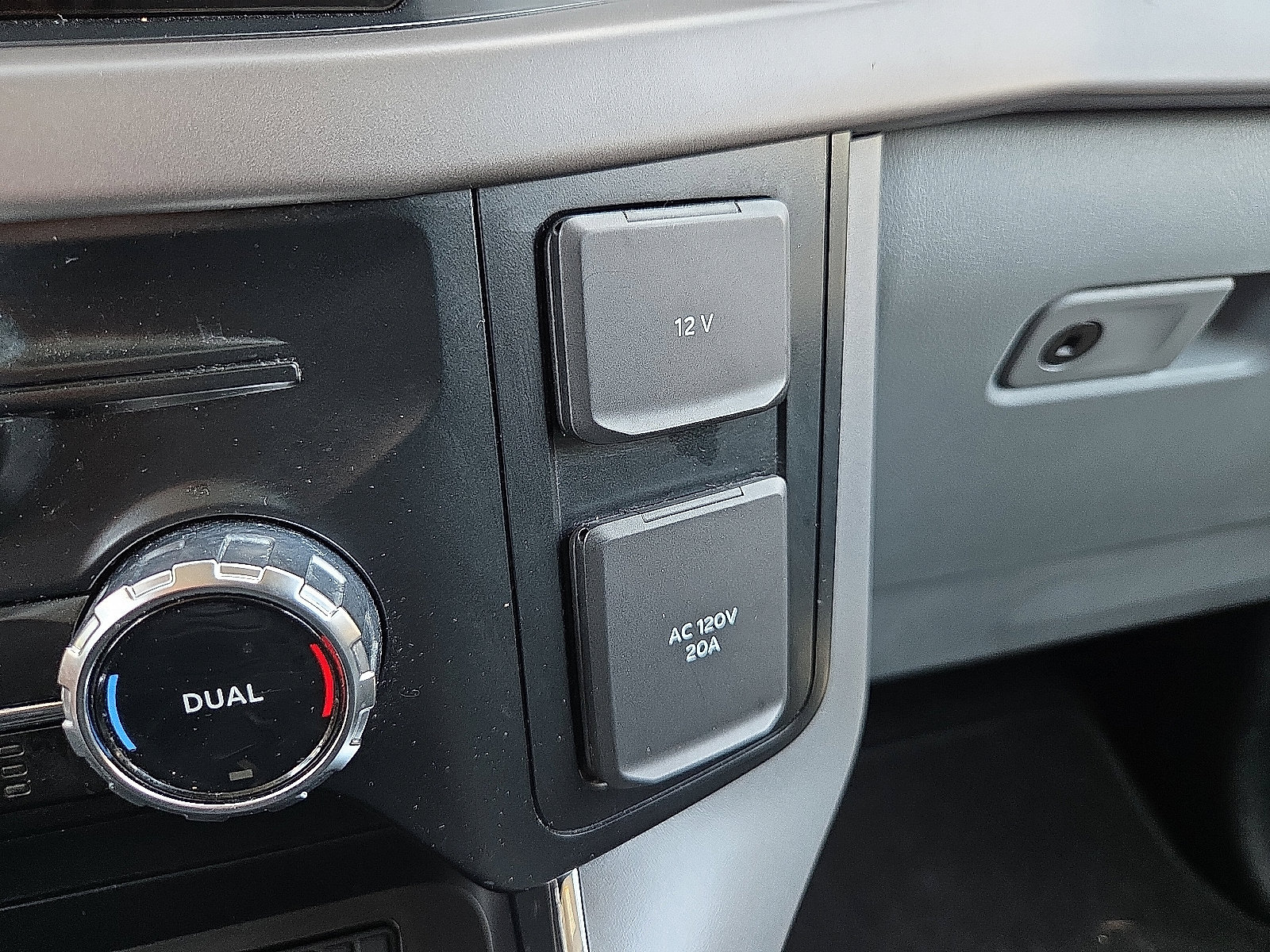 Used 2024 Ford F150 XLT w/ Equipment Group 302A MID AWD/4WD image 22