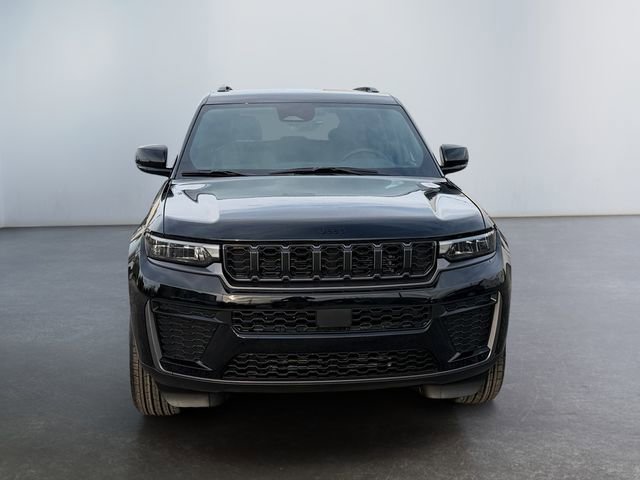 New 2026 Jeep Grand Cherokee Altitude AWD/4WD image 8