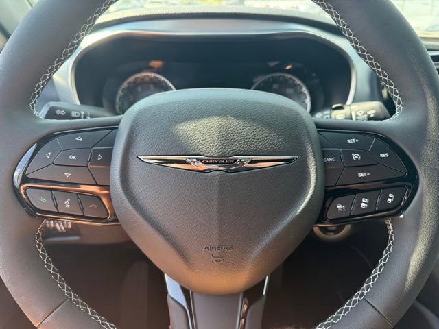 New 2026 Chrysler Pacifica Limited w/ S Appearance Package image 16