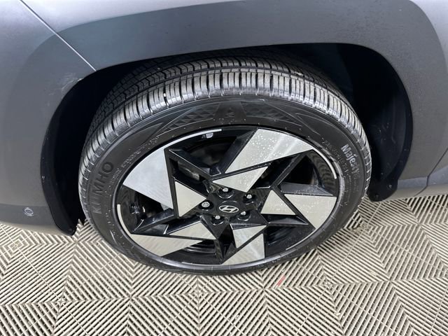 Used 2024 Hyundai Kona Limited image 10